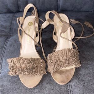 Fringe tie up heels